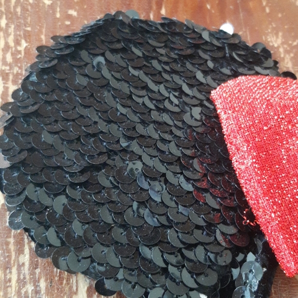 Disney Minnie Mouse Ears - Picture 2 of 7